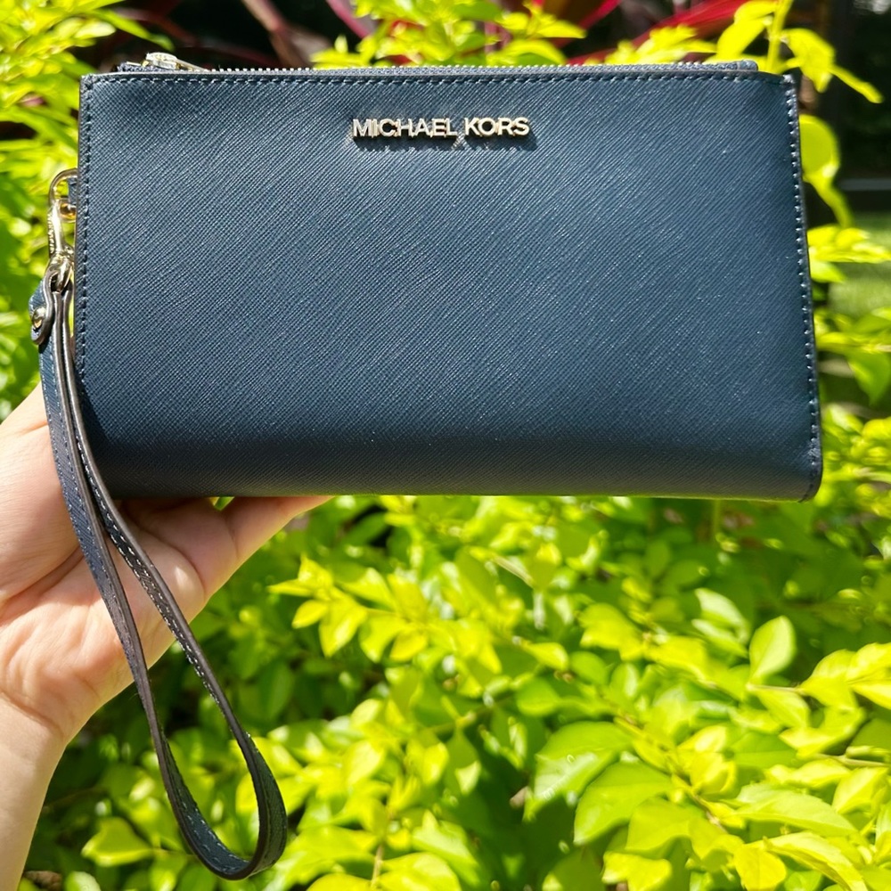 Michael Kors Jet Set Travel Large Double Zip Phone Wallet Wristlet Navy Leather